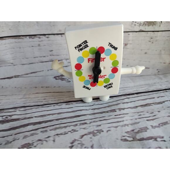 2020 HASBRO GAMING FINGER TWISTER GAME McDONALDS HAPPY MEAL TOY #7 used - Picture 2 of 5